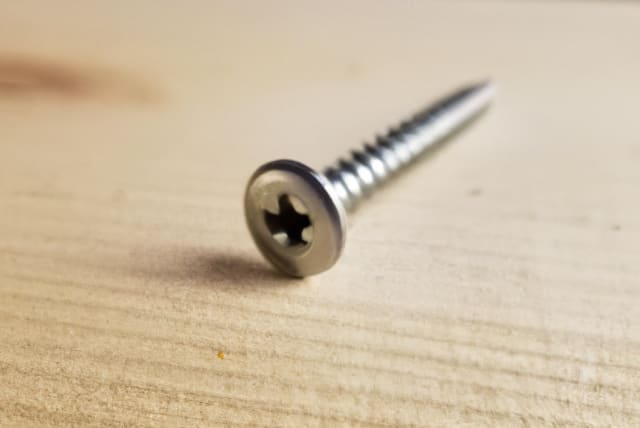 100PCS Small Screw Eye Pins Mini Metal Eye Pins Eye Hook Screw