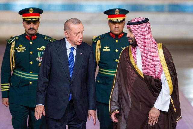  Saudi Arabia's Crown Prince Mohammed bin Salman meets Turkish President Tayyip Erdogan in Jeddah, Saudi Arabia, July 17, 2023 (photo credit: SAUDI PRESS AGENCY/HANDOUT VIA REUTERS)
