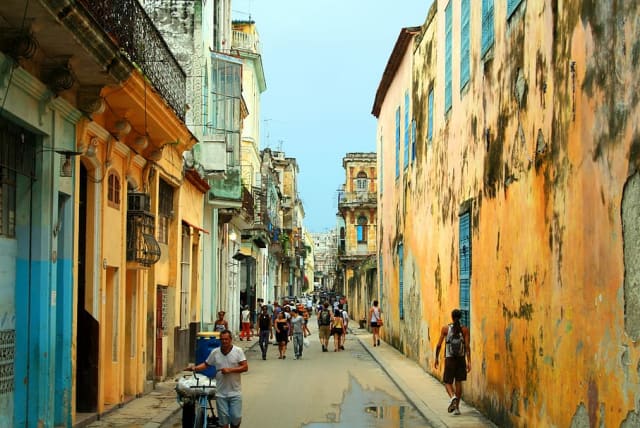  A street in Havana, Cuba. (photo credit: WALLPAPER FLARE)