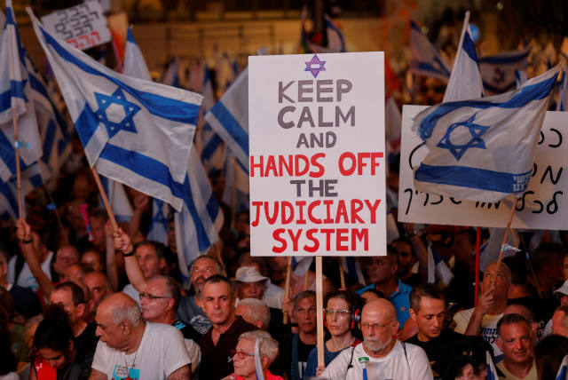  A DEMONSTRATION in Tel Aviv against the government’s judicial reform plans last weekend.  (photo credit: AMIR COHEN/REUTERS)