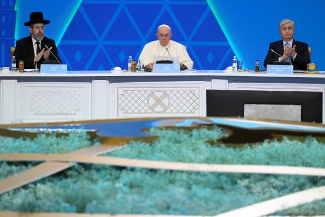  Pope Francis attends the conclusion of the VII Congress of Leaders of World and Traditional Religions, at the Palace of Independence in Nur-Sultan, Kazakhstan September 15, 2022 (photo credit: VATICAN MEDIA/HANDOUT VIA REUTERS)