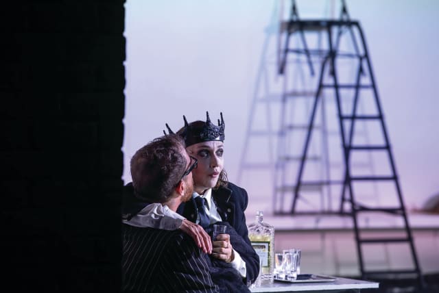  SHLOMI BERTONOV (L) as the murderer and Evgenia Dodina as King Richard appear in Gesher’s ‘Richard III.’ (photo credit: Victoria Shub)