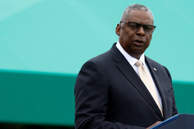  U.S. Secretary of Defense Lloyd Austin speaks on the day of the Armed Forces Farewell Tribute, September 29, 2023. (photo credit: REUTERS/EVELYN HOCKSTEIN)