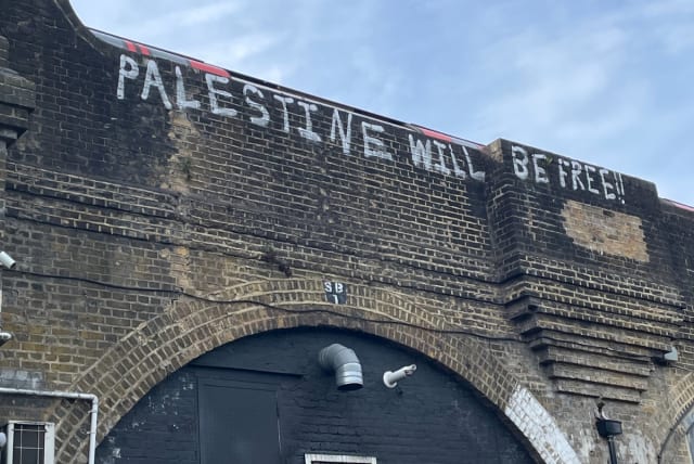  ‘Pro-Palestine graffiti in Golders Green, October 9.’ (photo credit: COURTESY OF CST)