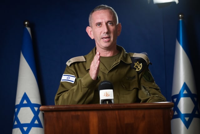  IDF Spokesperson Daniel Hagari gives a statement to the media in Tel Aviv on October 16, 2023. (photo credit: AVSHALOM SASSONI/FLASH90)