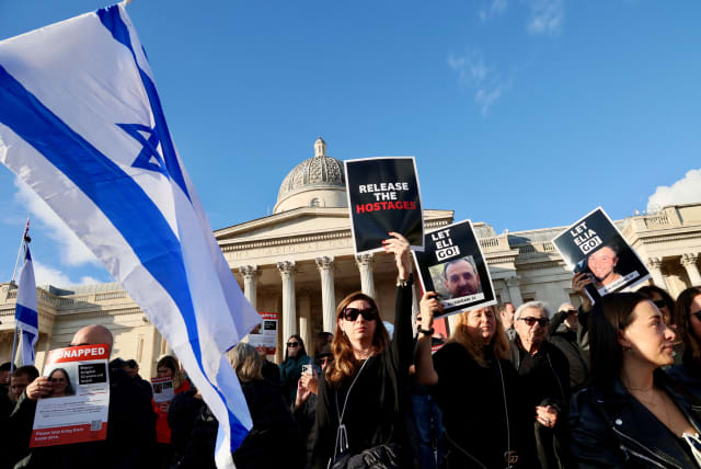  Thousands of people pack London's Trafalgar Square, Britain October 22, 2023 to demand the liberation of the more than 200 hostages taken by Hamas in its incursion into southern Israel on October 7.  (photo credit: REUTERS/YANN TESSIER)