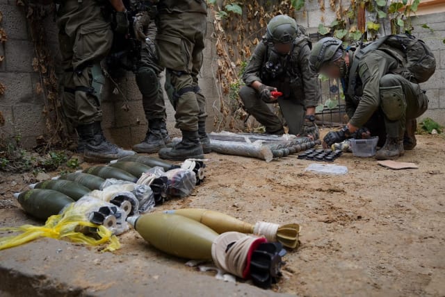 IDF soldiers operate in Gaza's Khan Yunis area on December 21, 2023 (photo credit: IDF SPOKESPERSON'S UNIT)