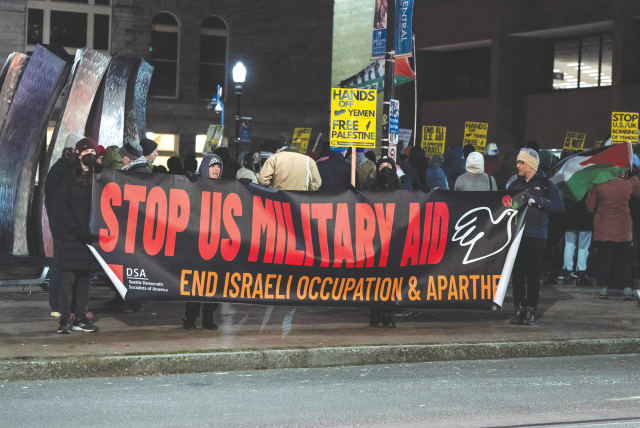  A PROTEST takes place, last Friday in Seattle, against Israel and in support of a ‘Free Palestine,’ following the US and British strikes in Yemen against Iran-backed Houthi rebels. (photo credit: David Ryder/Reuters)