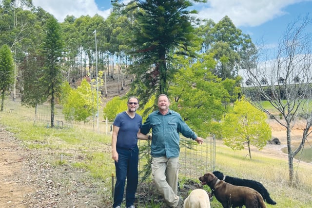  THE WRITER (left) and Dion Range pose in front of a rare wollemi pine (photo credit: Rabbi Dan Lieberman)