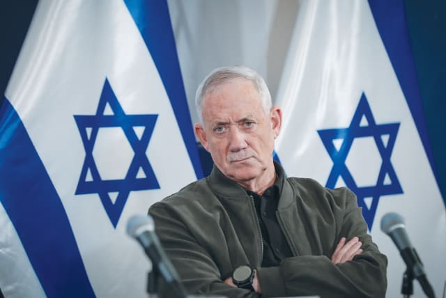  MINISTER-WITHOUT-PORTFOLIO Benny Gantz attends a news conference at the Defense Ministry in Tel Aviv, in December. Gantz is undoubtedly one of the most responsible politicians in Israel; for him, the State of Israel is truly above all, the writer maintains. (photo credit: NOAM REVKIN FENTON/FLASH90)