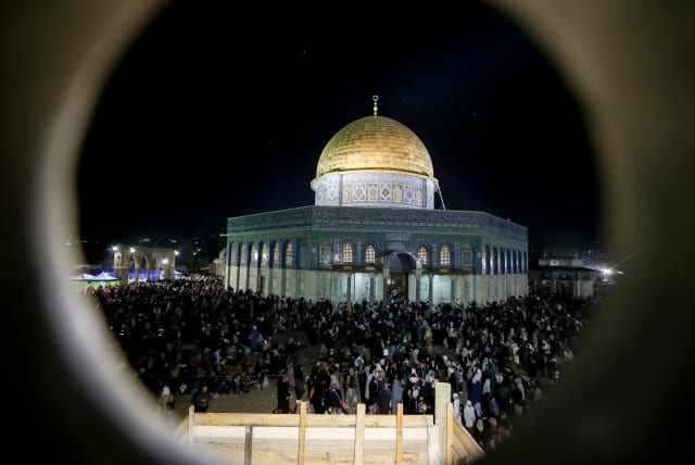  TENS OF thousands of Muslim worshipers pray at the Al-Aqsa Mosque compound during Ramadan, in Jerusalem’s Old City, April 2023.  (photo credit: JAMAL AWAD/FLASH90)