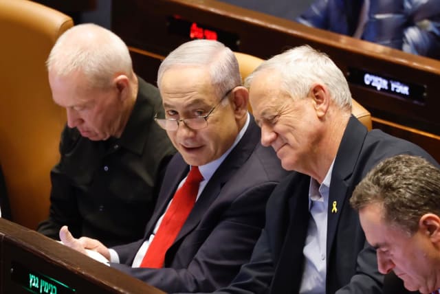 Prime Minister Benjamin Netanyahu and MK Benny Gantz at the Knesset plenum, March 13, 2024 (photo credit: MARC ISRAEL SELLEM)