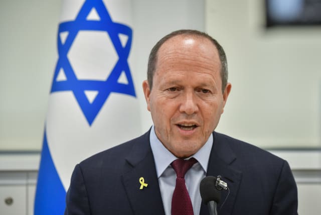  Economy Minister Nir Barkat speaks during a press conference at his office in Tel Aviv, March 12, 2024. 
