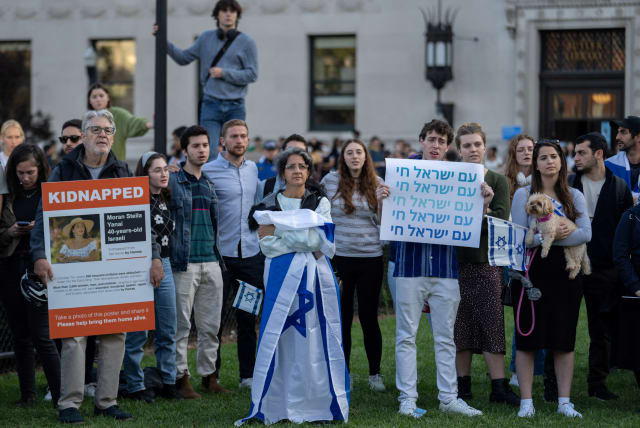  Pro-Israel students take part in a protest in support of Israel amid the ongoing conflict in Gaza, at Columbia University in New York City, U.S., October 12, 2023 (photo credit: REUTERS/JEENAH MOON)