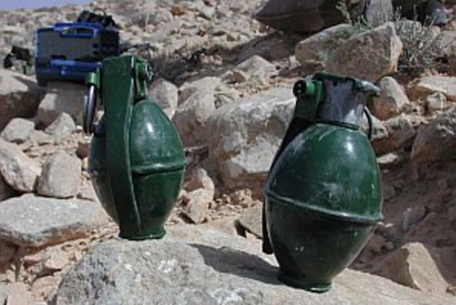 grenades 298.88 (photo credit: Shin Bet [file])