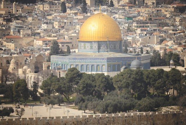  The Dome of the Rock and the Temple Mount in Jerusalem's Old City as viewed from the Mount of Olives. This place should be for all who are interested in free and safe access and peaceful worship together, the writer maintains. (photo credit: Chaim Goldberg/Flash90)