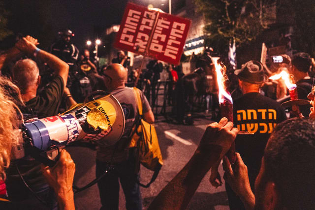  Protestors demonstrating for the return of the hostages clash with police around Jerusalem (photo credit: LIAM FORBERG)