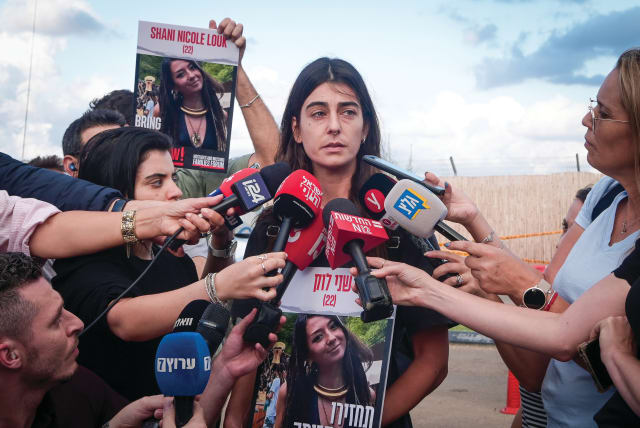 THE REAL people behind the photo: Shani Louk’s cousin speaks to the media, Oct. 15. (photo credit: AVSHALOM SASSONI/FLASH90)