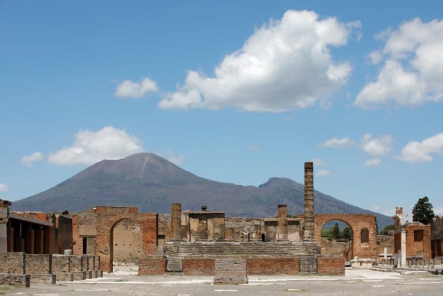  The archaeological site of the ancient Roman city of Pompeii is seen, 2020. (photo credit: VIA REUTERS)