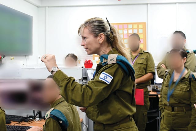  LOTEM COMMANDER Brig.-Gen. Yael Grossman – one of only seven women at that IDF rank – speaks to her staff.  (photo credit: IDF SPOKESPERSON'S UNIT)