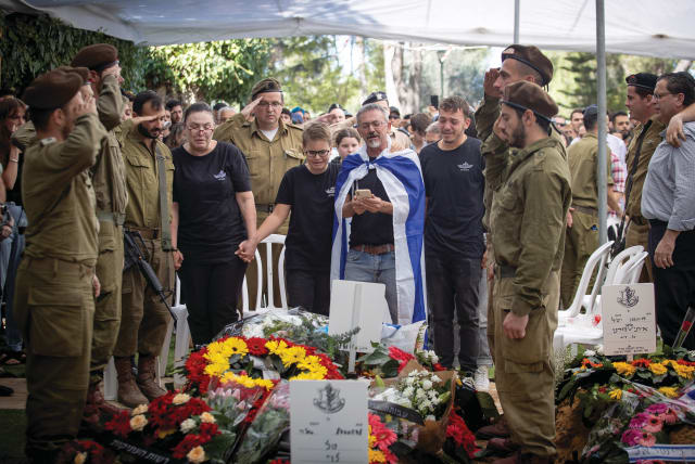  FAMILY and friends attend the funeral of Israeli soldier Shilo Har-Even on Jerusalem’s Mount Herzl,  Oct. 13, 2023.  (photo credit: OREN BEN HAKOON/FLASH90)