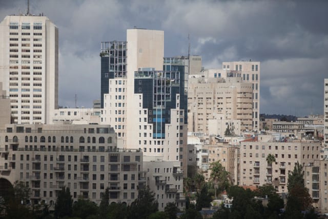  A view of the luxury apartments and tall buildings in downtown Jerusalem, on October 27, 2015. Most of the luxury apartments are owned by foreign residents or by Israelis who use them as vacation homes. The city with the largest number of phantom apartments is Jerusalem. (photo credit: LIOR MIZRAHI/FLASH90)