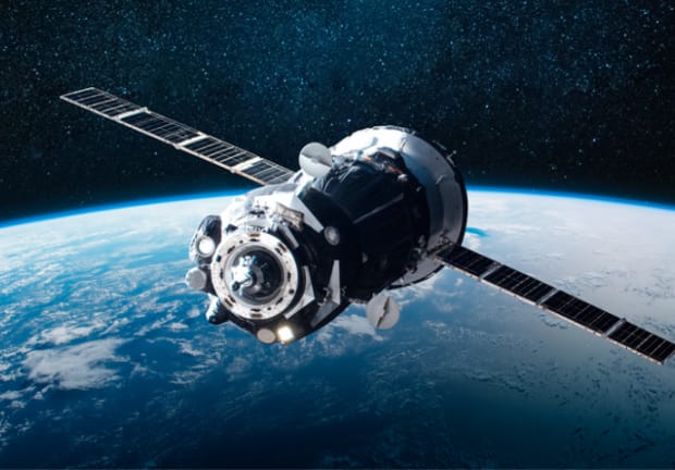  Cargo space craft and Earth.