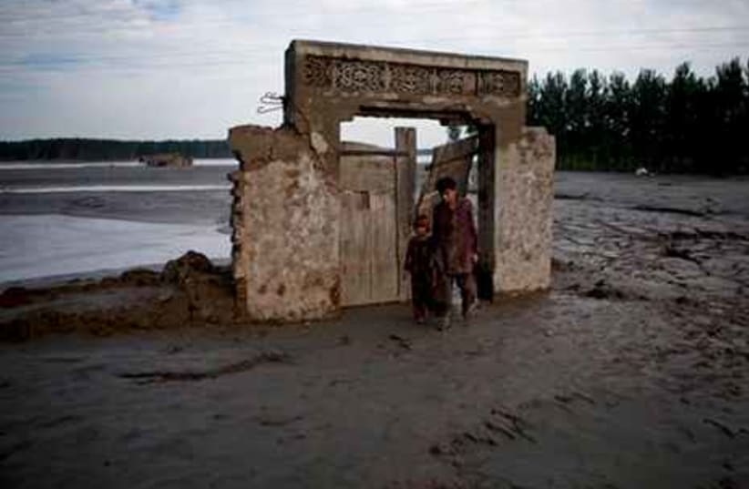 Pakistan flood 311