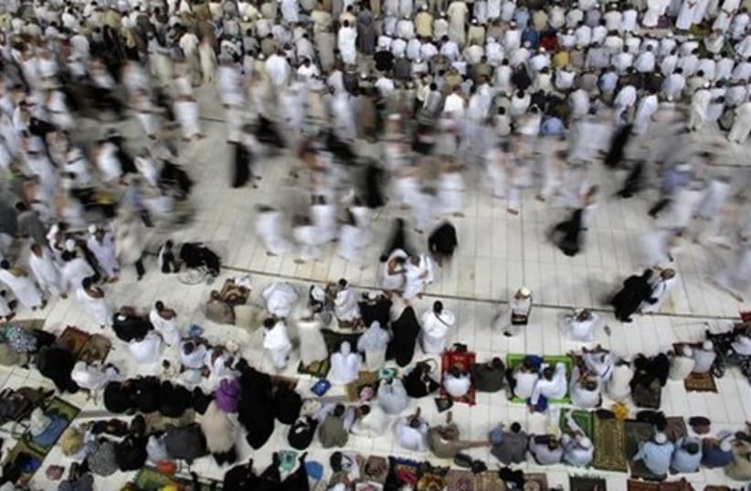 Hajj crowds in Mecca 465 Gallery 2