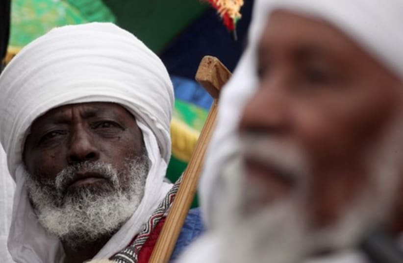 Ethiopians celebrate holiday of Sigd 465 9