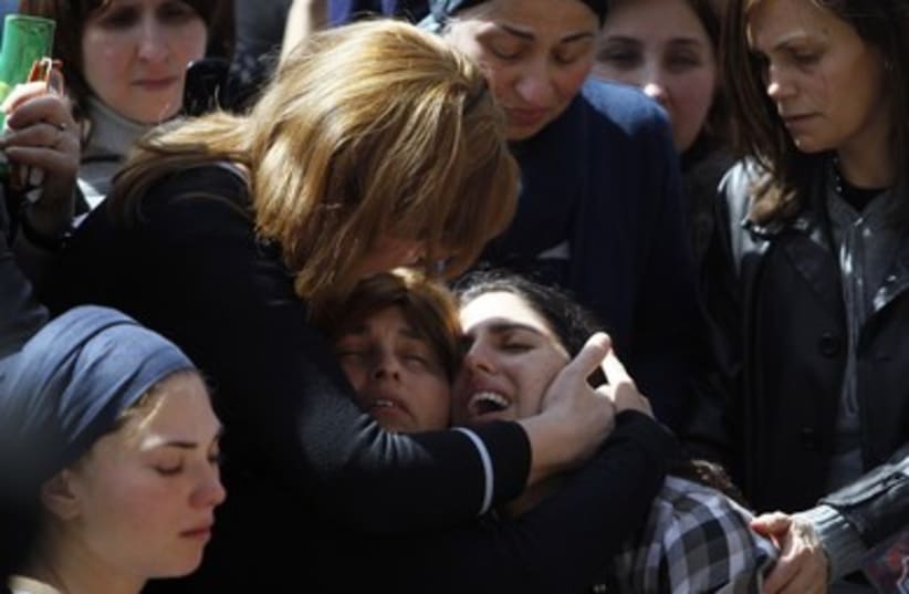 Mother of victim mourns