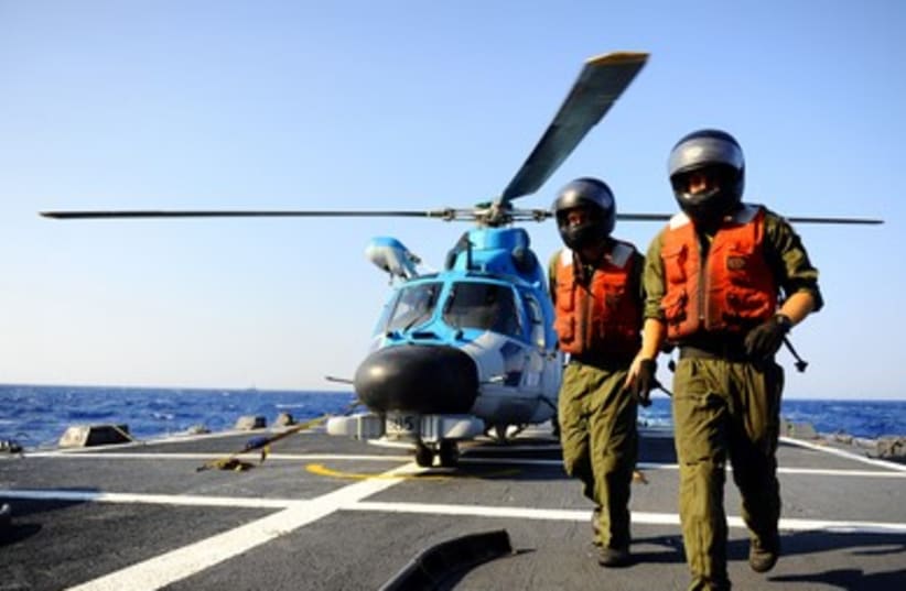 Soldiers take part in naval exercise