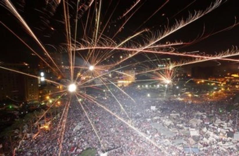 Fireworks at Tahrir 390
