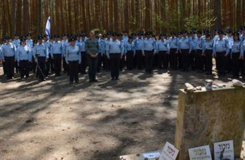An Israel Police delegation visits Poland to honor the memory of Holocaust victims.