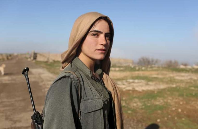 Kurdish Women Battle Islamic State.