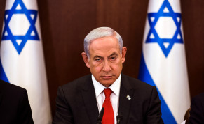  Israeli Prime Minister Benjamin Netanyahu convenes a weekly cabinet meeting at the Prime Minister's office in Jerusalem, January 8, 2023
